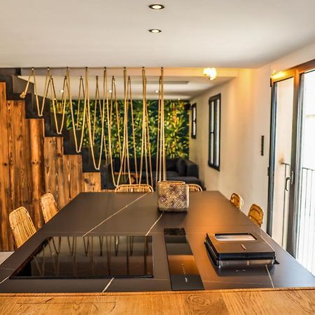 סן טרופז Casa Jungle ! Superb Duplex Apartment, Place Des Lices ! מראה חיצוני תמונה