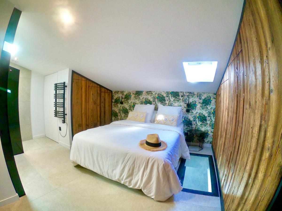 סן טרופז Casa Jungle ! Superb Duplex Apartment, Place Des Lices ! מראה חיצוני תמונה